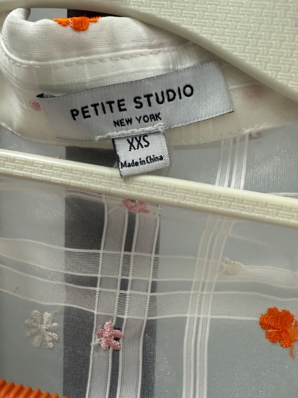 Petite Studio New York embroidered sheer blouse with matching camisole in size X - Picture 6 of 11